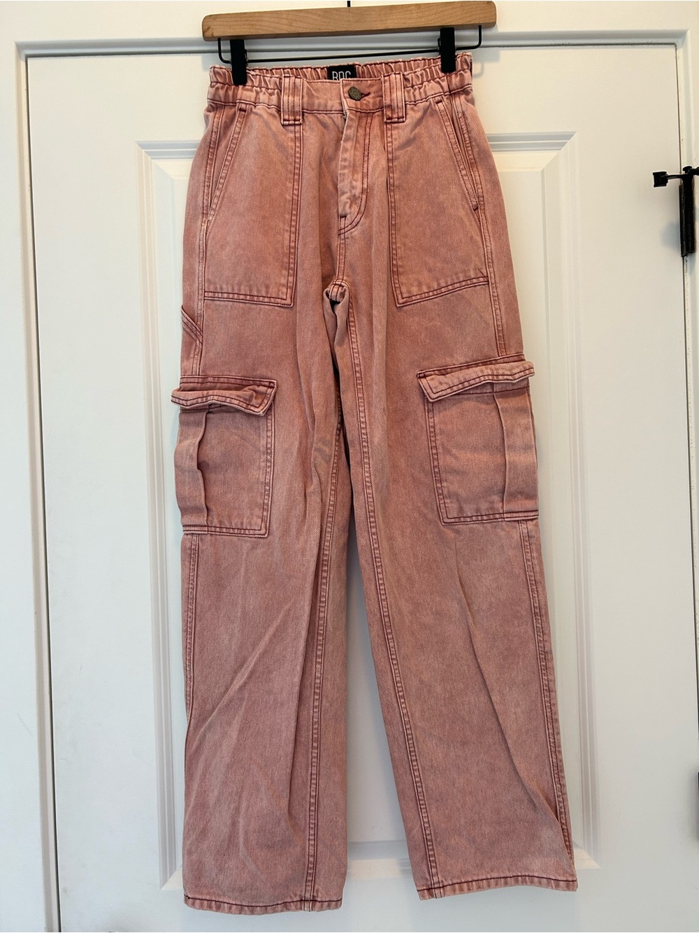 BDG High-Waisted Skate Cargo Jeans Sz 24